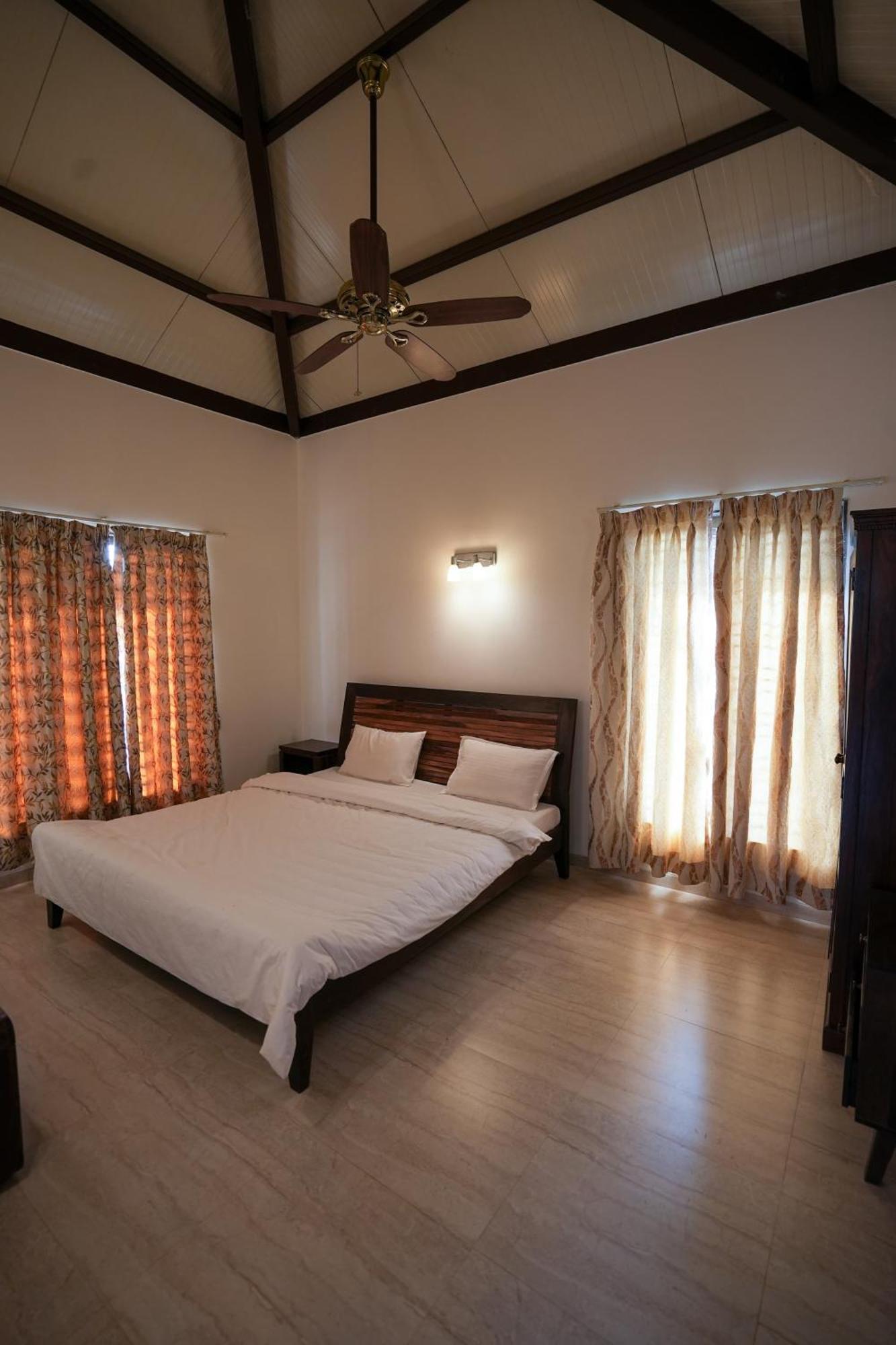 E&G Green Courts Resort At Koroli Hill Station Nashik Luaran gambar