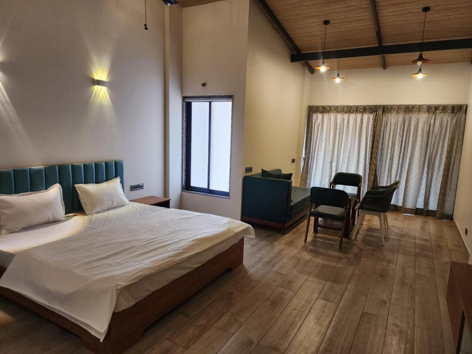 E&G Green Courts Resort At Koroli Hill Station Nashik Luaran gambar