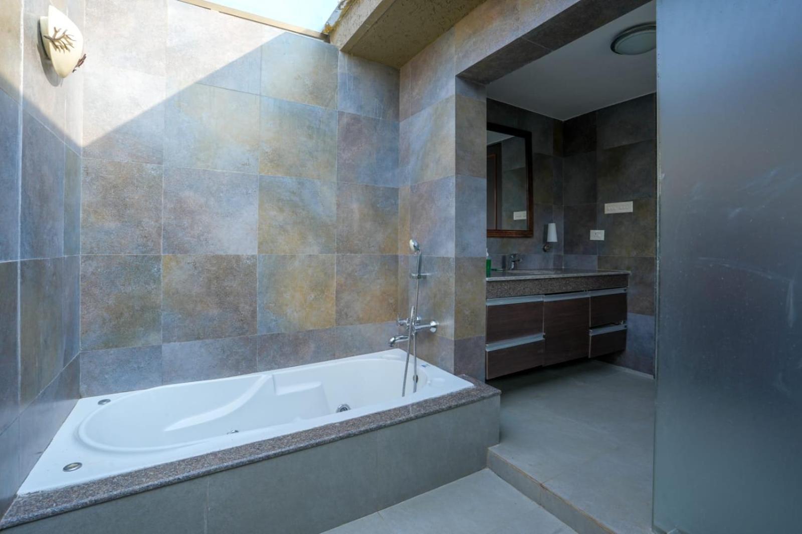 E&G Green Courts Resort At Koroli Hill Station Nashik Luaran gambar