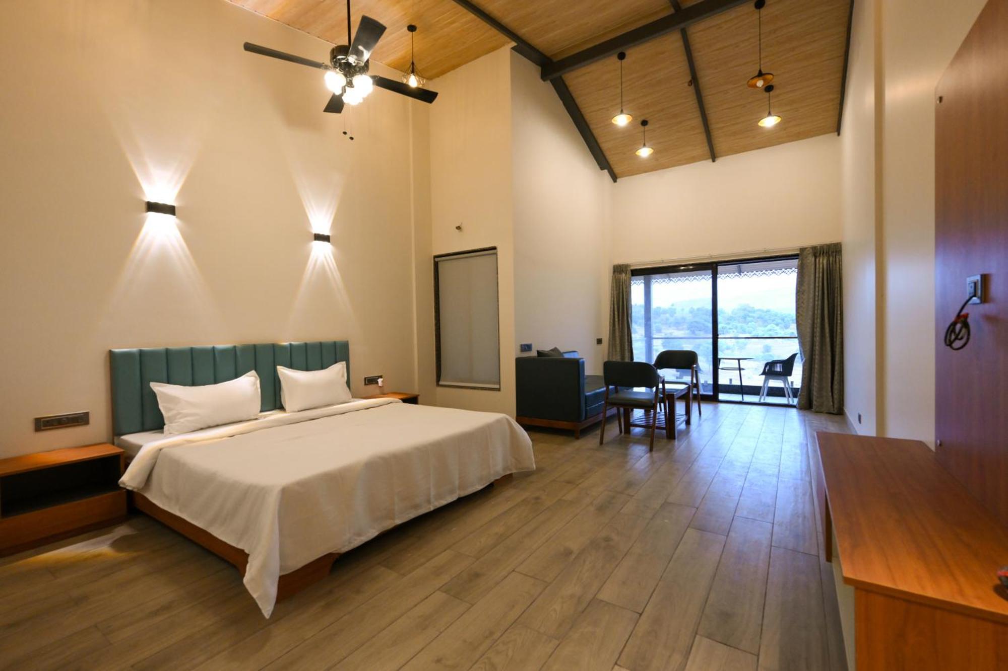 E&G Green Courts Resort At Koroli Hill Station Nashik Luaran gambar