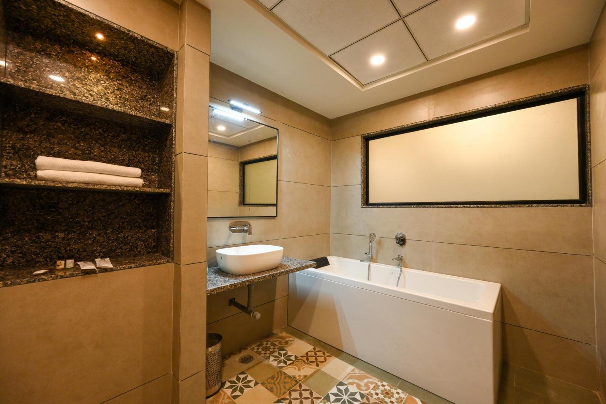 E&G Green Courts Resort At Koroli Hill Station Nashik Luaran gambar